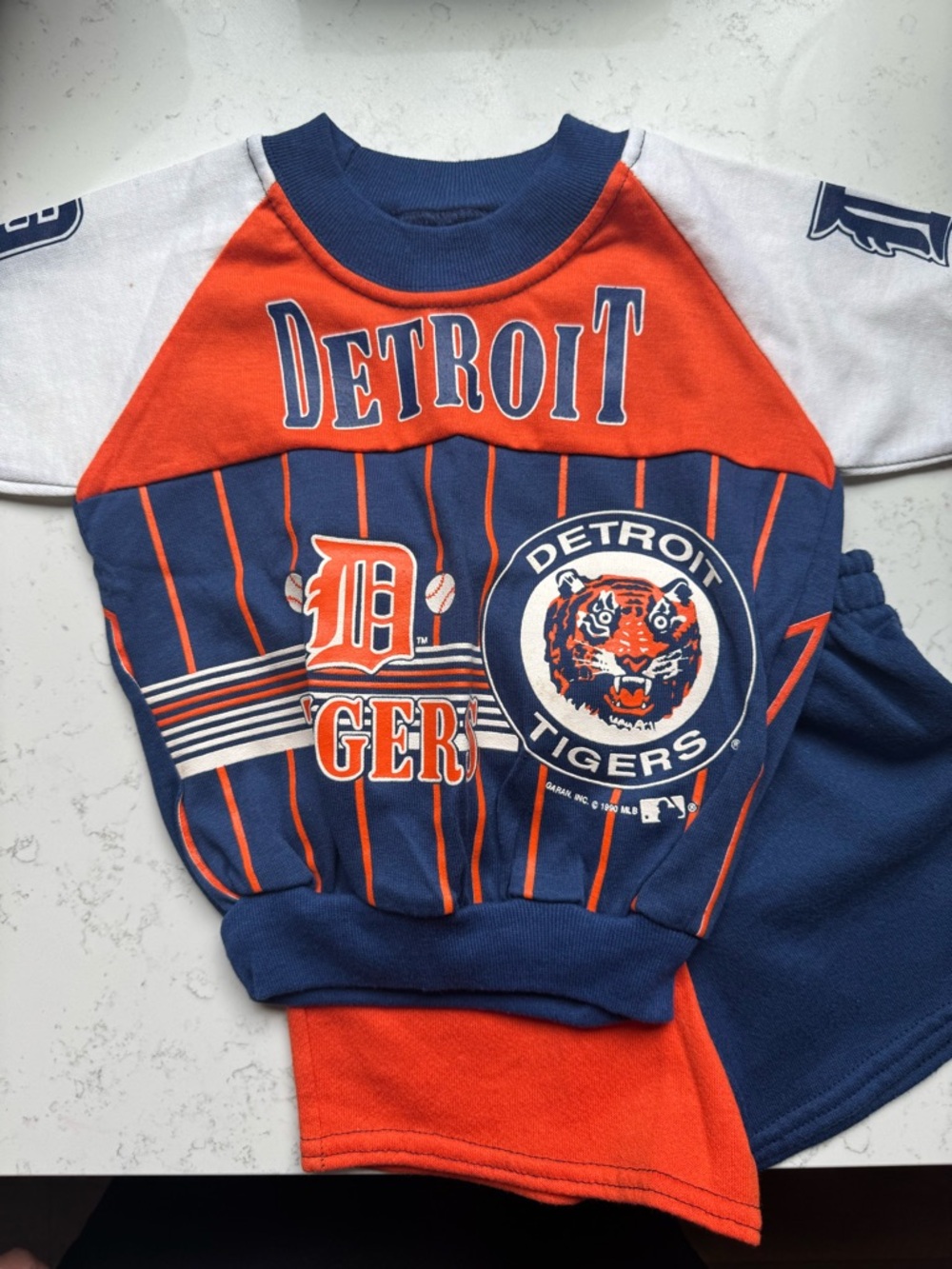 Detroit Tigers Kids Navy & Orange Sweatshirt Set - Official MLB Style